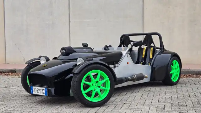 Caterham RAW STRIKER