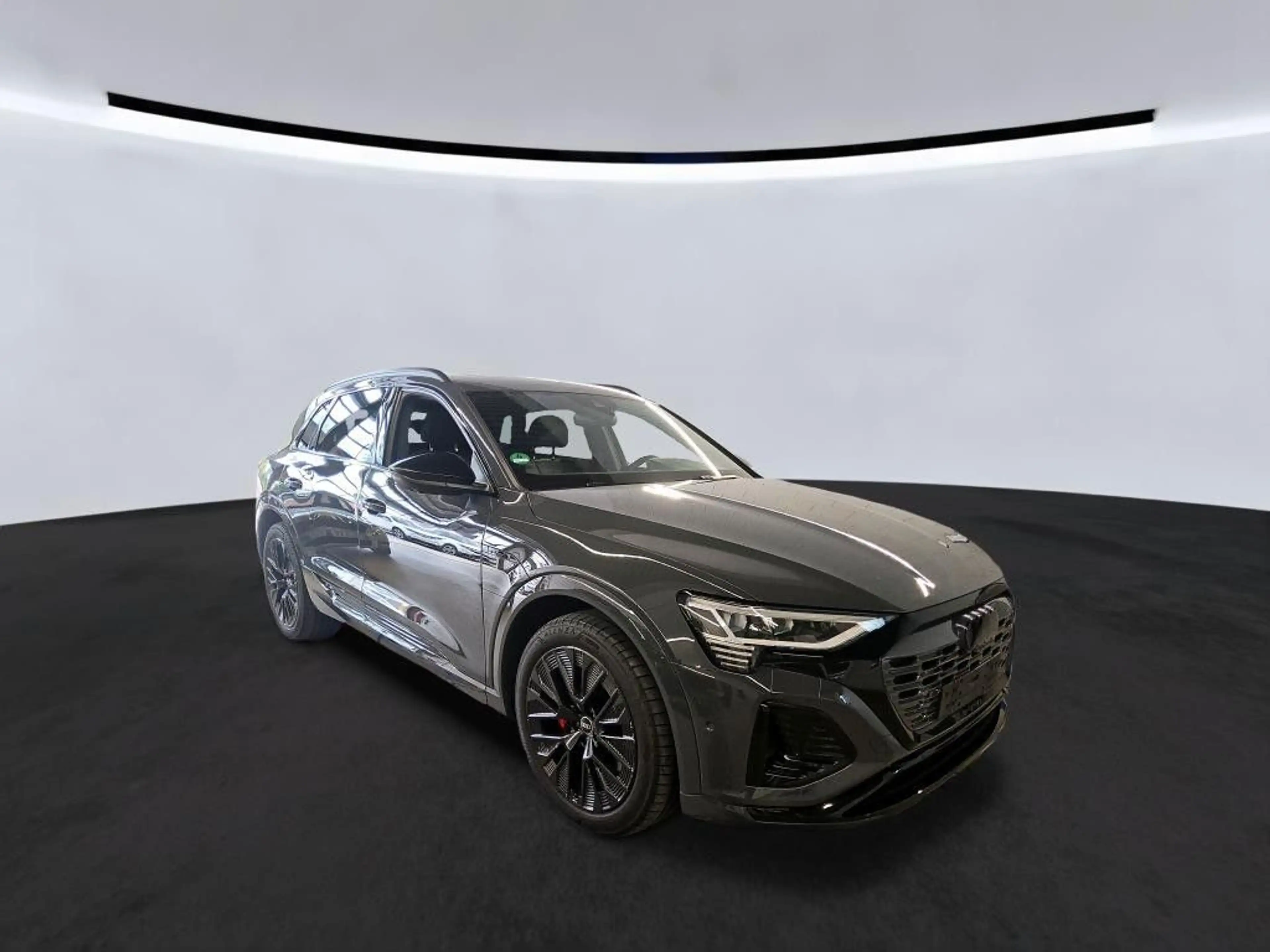 Audi Q8 e-tron *S Line EDITION*Black*Pano*B&O*360*Matr — photo 3
