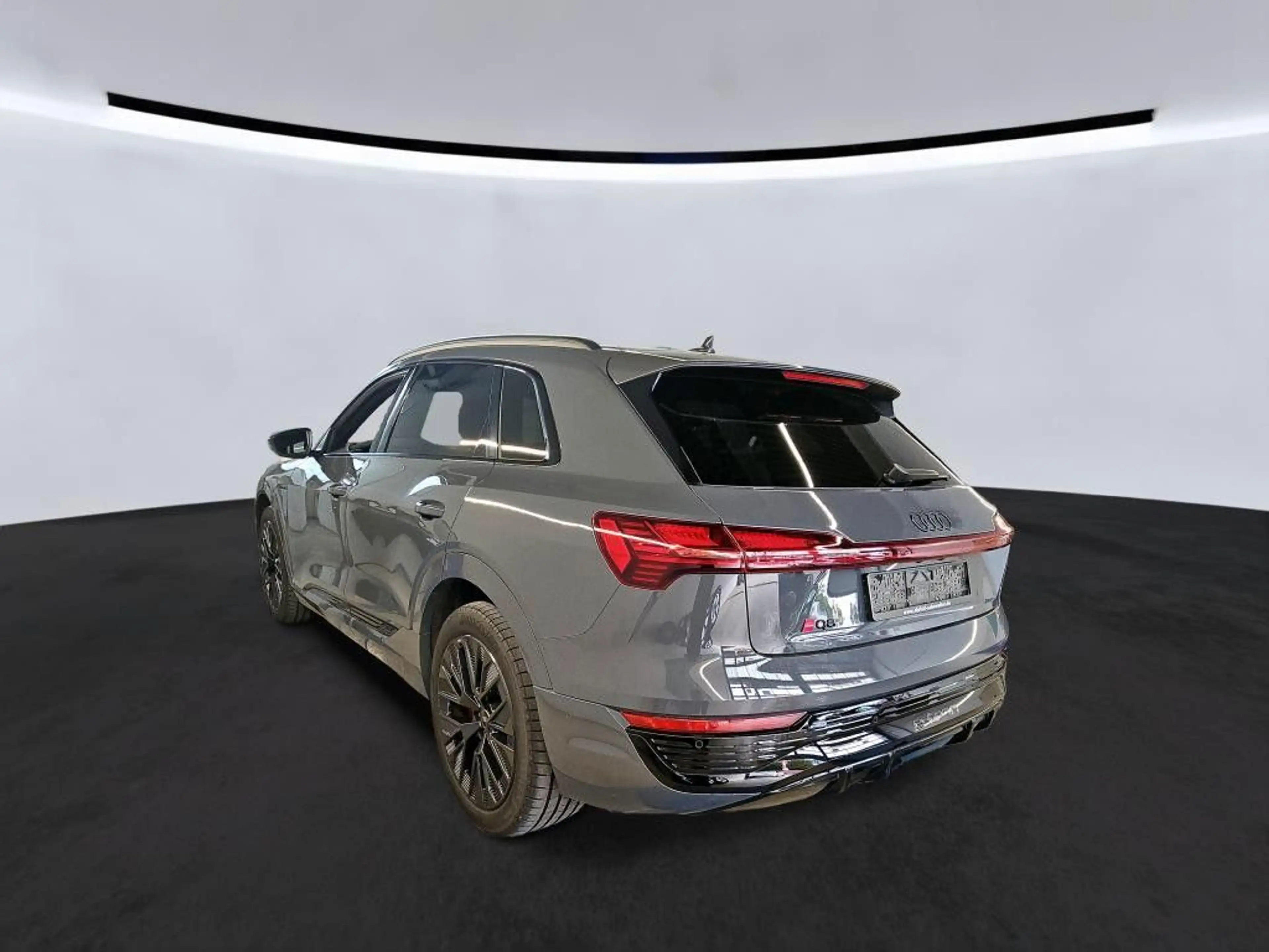 Audi Q8 e-tron *S Line EDITION*Black*Pano*B&O*360*Matr — photo 4