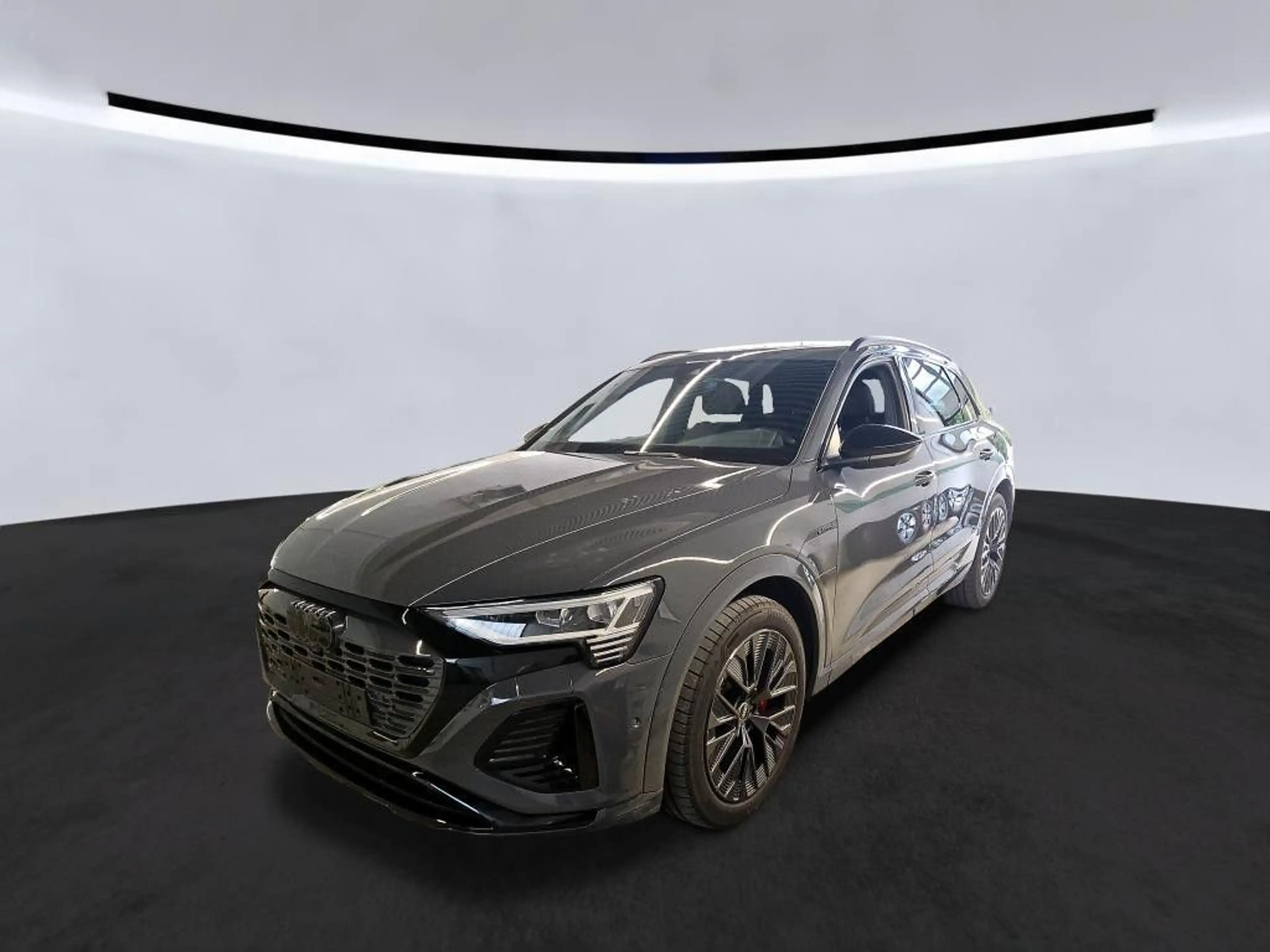 Audi Q8 e-tron *S Line EDITION*Black*Pano*B&O*360*Matr