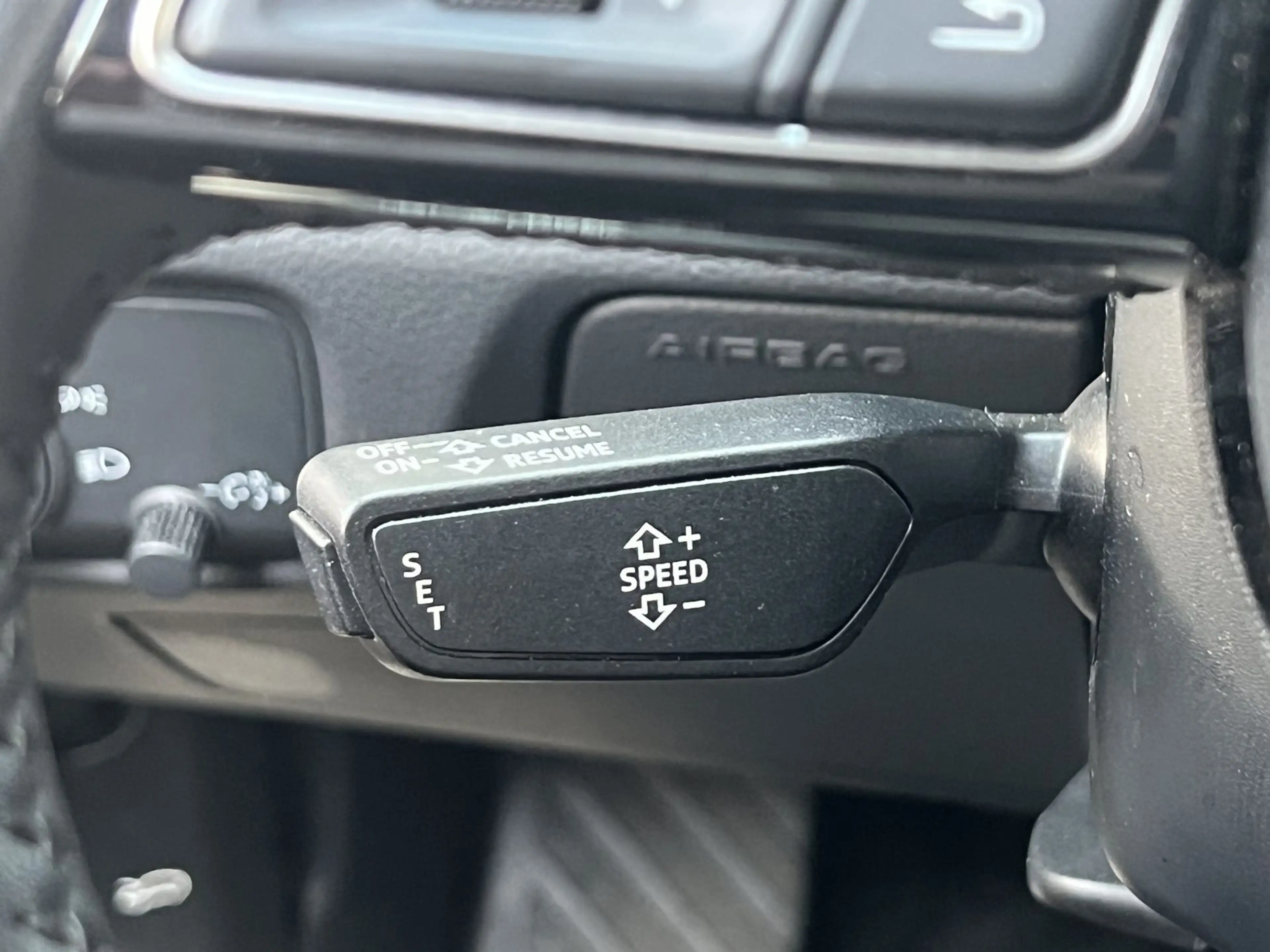 Audi A3 35 TDI design S-tronic Leder Navi Led PDC — photo 15