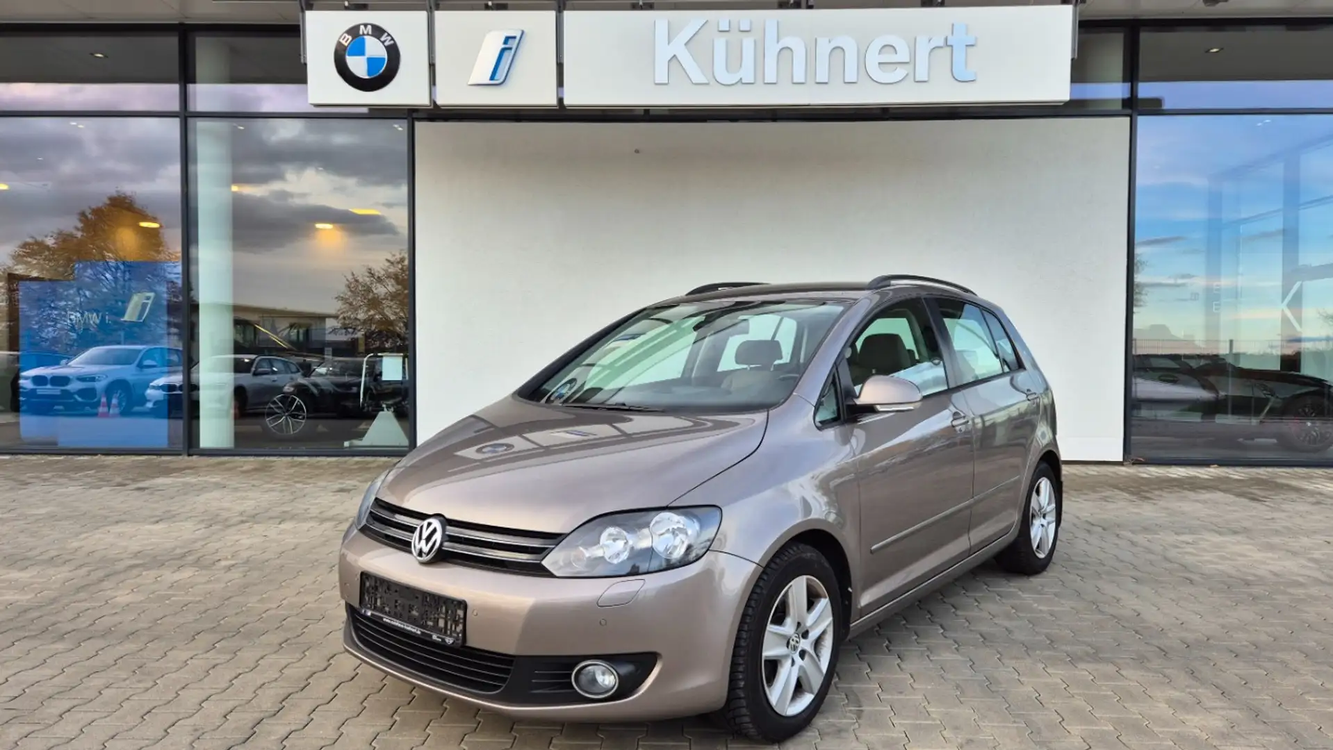 Volkswagen Golf Plus 1.4 FSI Comfortline +nur an Händler/Export+ Maro - 1