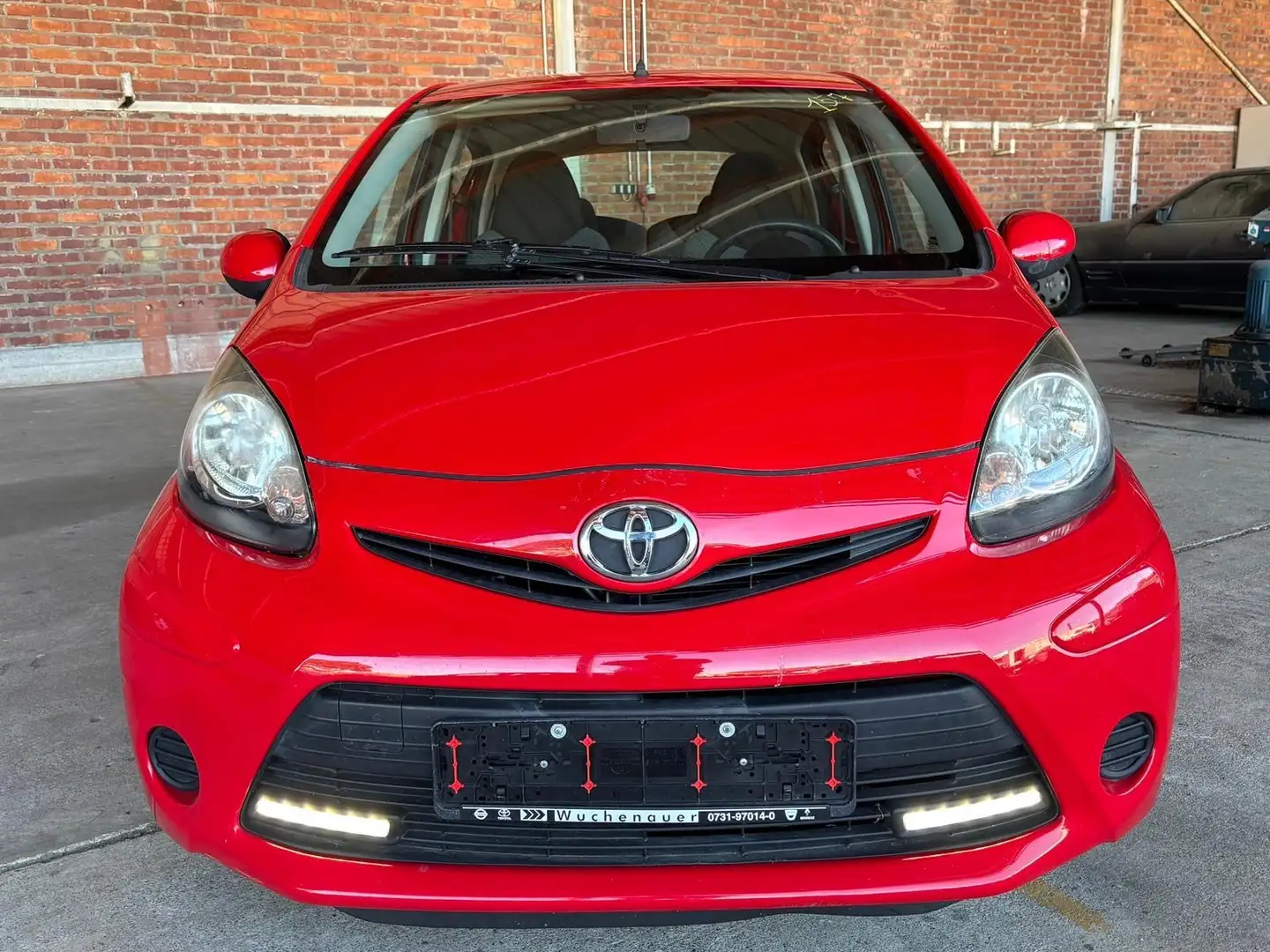 Toyota Aygo AYGO Cool/KLIMA/EL.FENSTER Rouge - 2