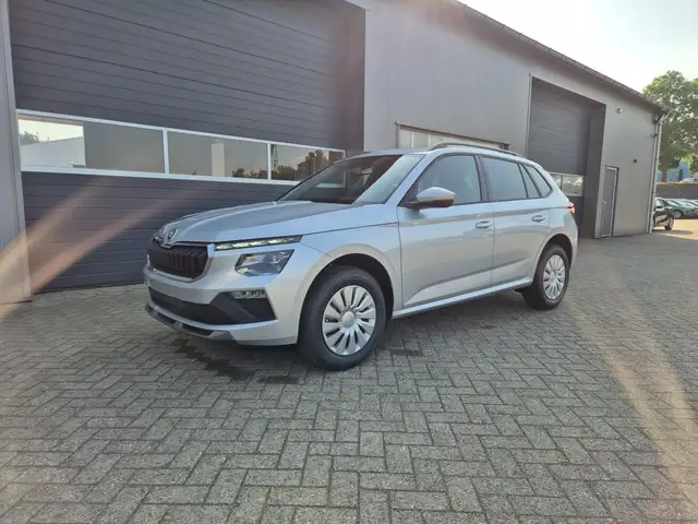Skoda Kamiq 1.0 TSI 115PS DSG Selection Matrix-LED Sitzheiz...