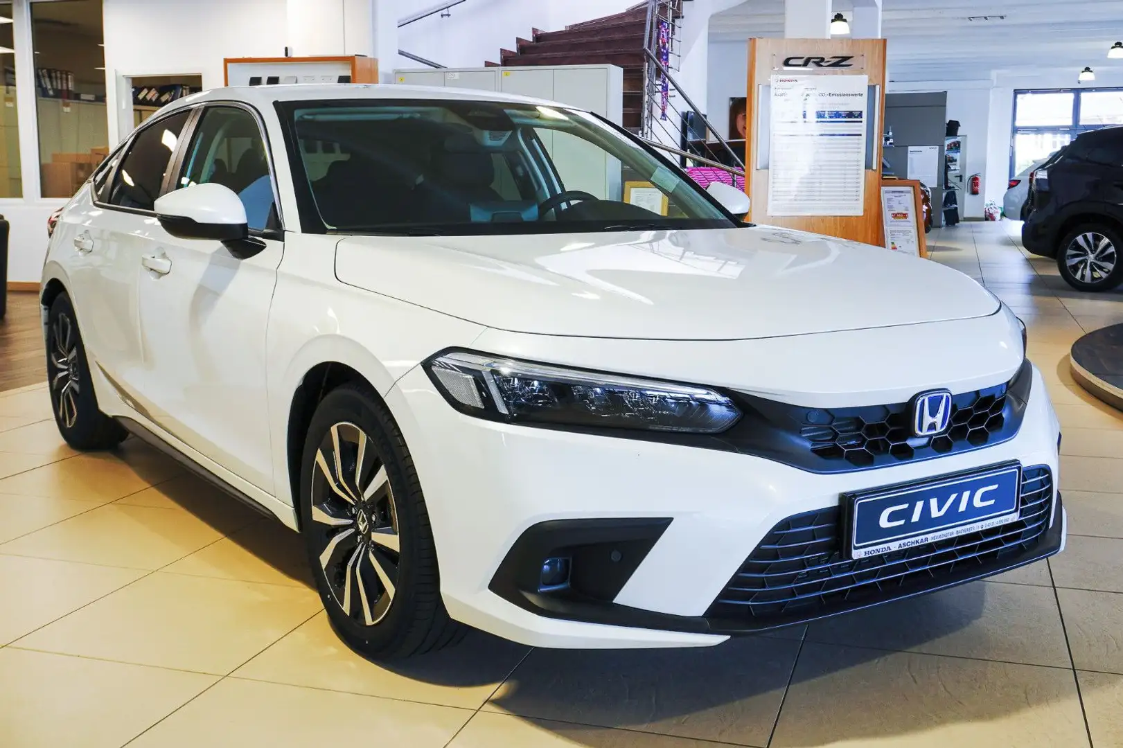 Honda Civic e:HEV 2.0 i-Hybrid e-CVT ELEGANCE Weiß - 1
