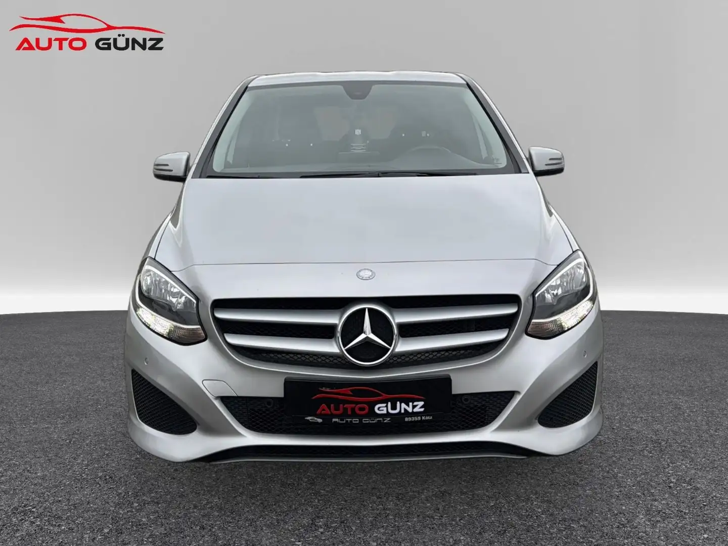 Mercedes-Benz B 180 BlueEfficiency *Navi-SHZ-PDC* Silber - 2