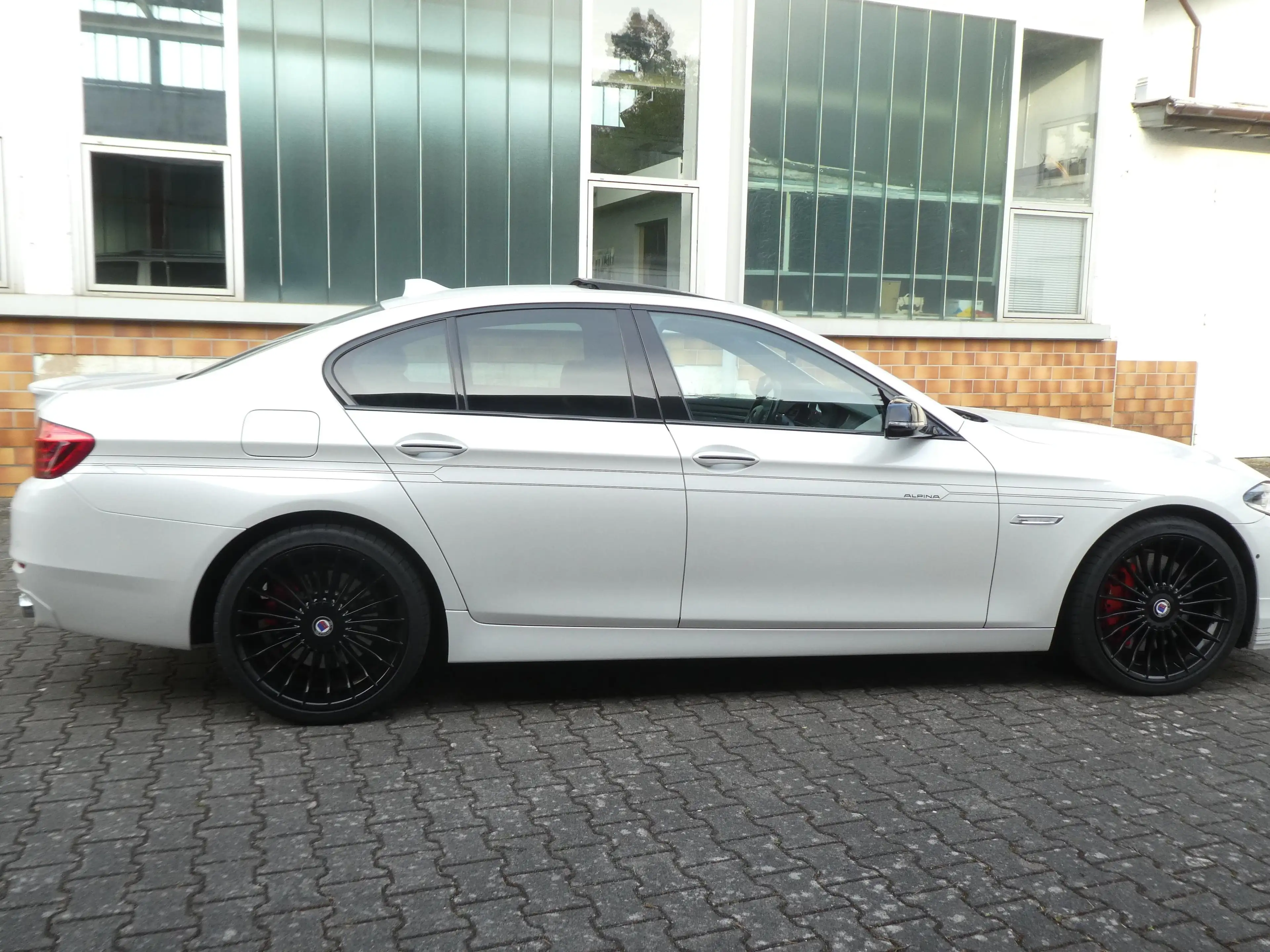 Alpina D5 3.0 BiTurbo F10 LCI Limousine — photo 3