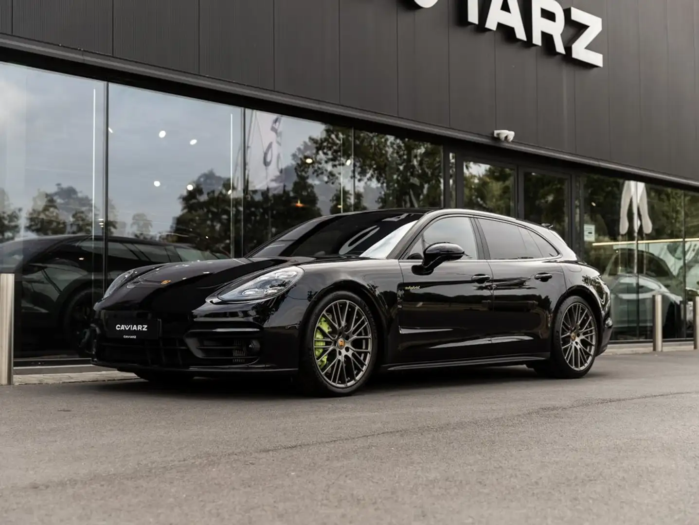Porsche Panamera 4 E-HYBR ST PLAT.ED CHRONO/UITL/AIR/MATRIX/360/HUD Noir - 1
