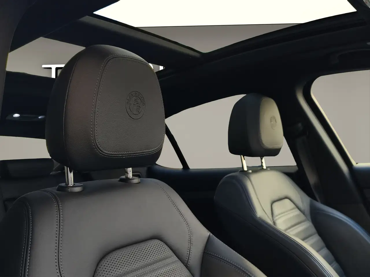 Alfa Romeo Stelvio 2024 — фото 14
