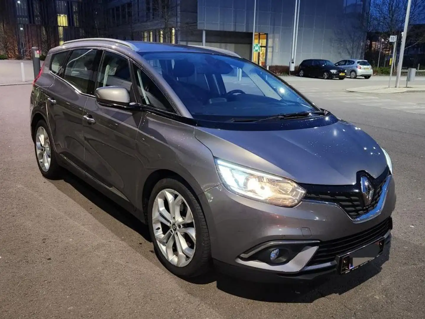 Renault Grand Scenic 7-Places Gris - 2