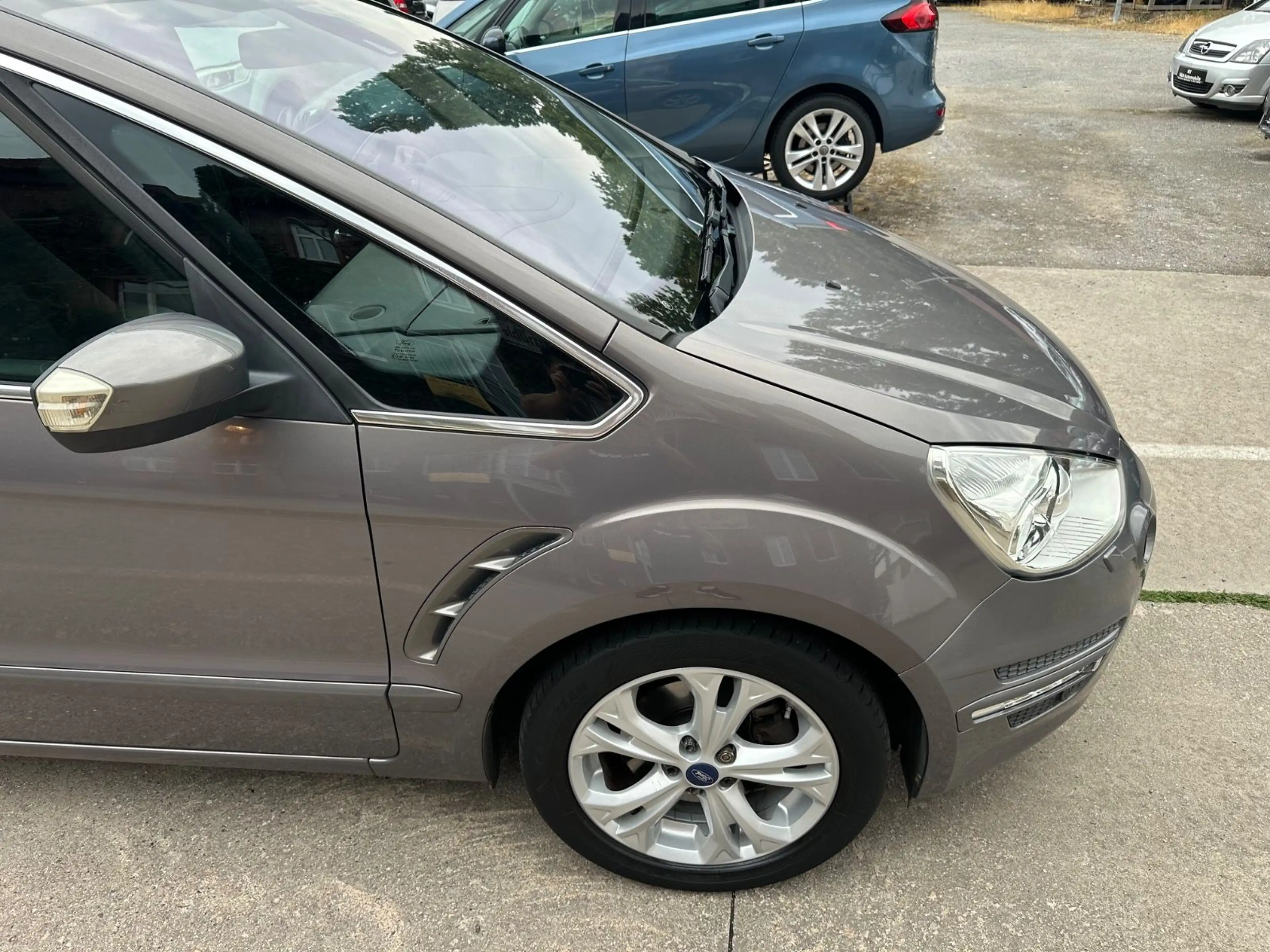 Ford S-Max S-MAX 2.0 Titanium/Automatik/Navi/Panorama/AHK — photo 10