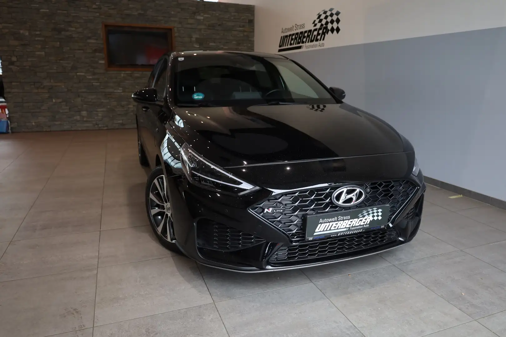 Hyundai i30 PD N-Line 1,0 TGDi 48V Schwarz - 2