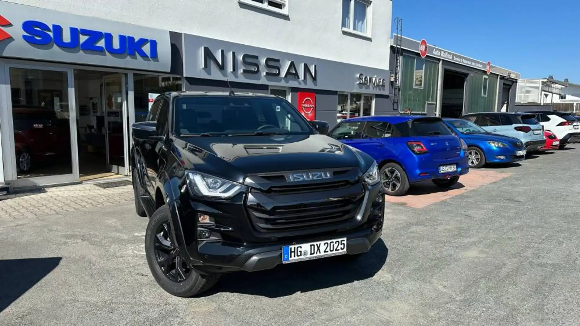 Isuzu D-Max Double Cab V-Cross 4X4 A/T Zwart - 2