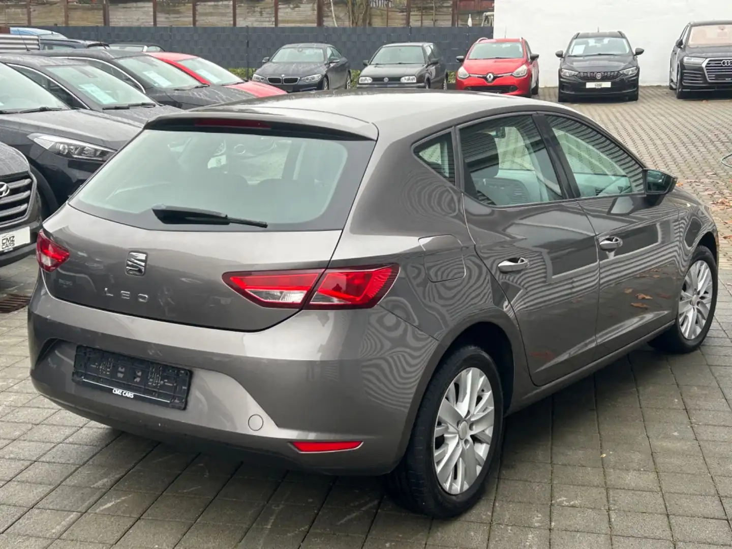 SEAT Leon Reference / KLIMA / SHZ / 8-FACH / Gris - 2