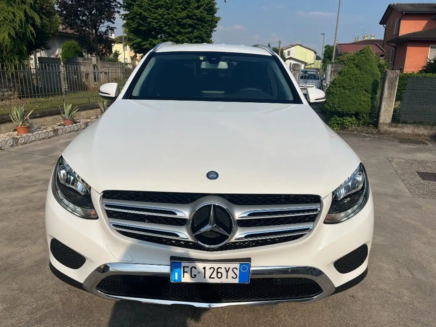 Mercedes-Benz GLC 220 d 4Matic Sport NAVIGATORE SENSORI PARK Weiß - 2