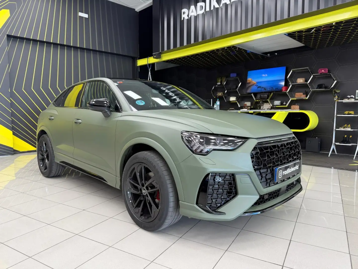 Audi Q3 35 TDI S line S tronic 110kW Verde - 2