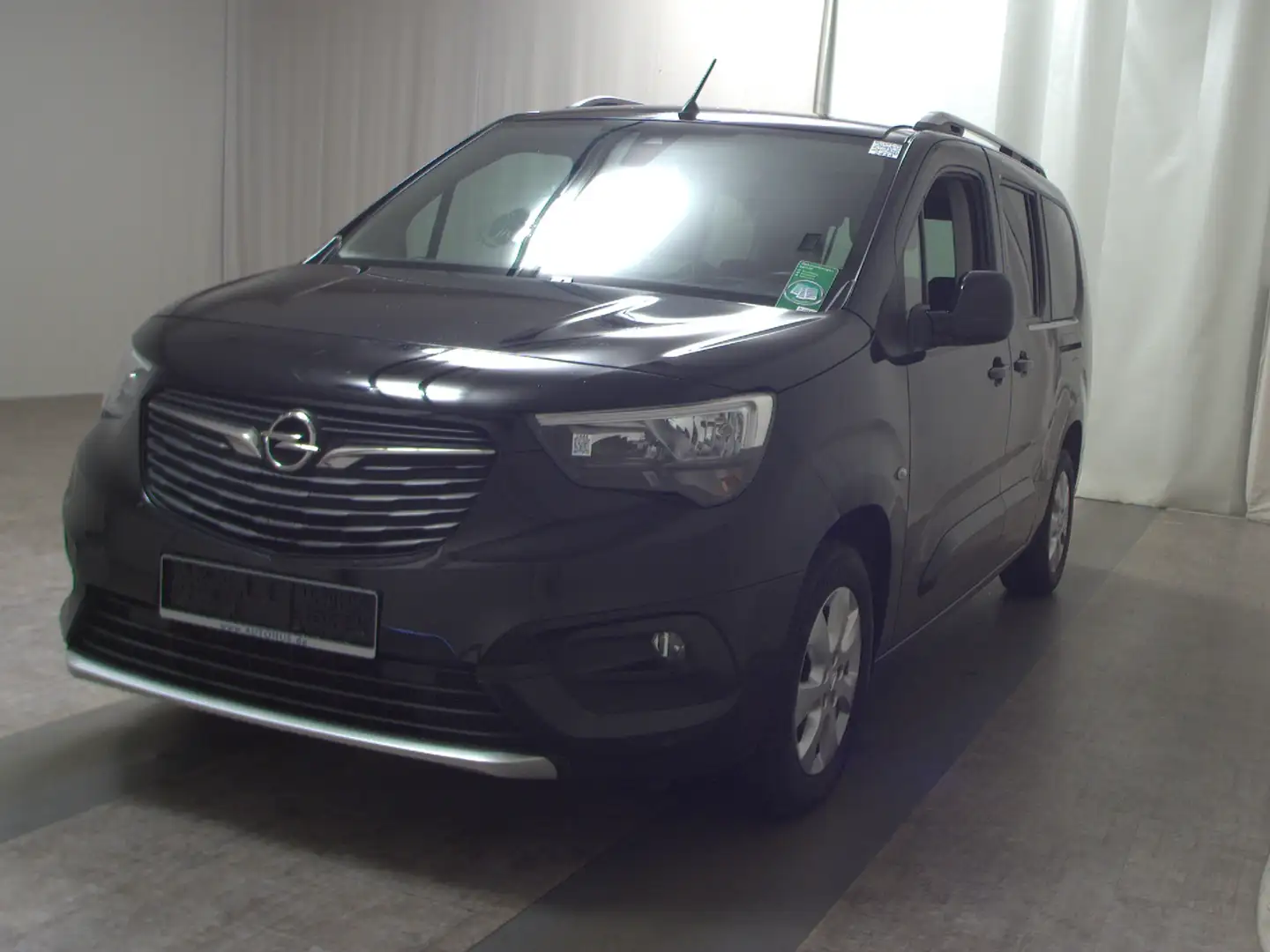 Opel Combo Life 1.5 D Innovation 5-Sitze Navi Ahk RFK Noir - 2