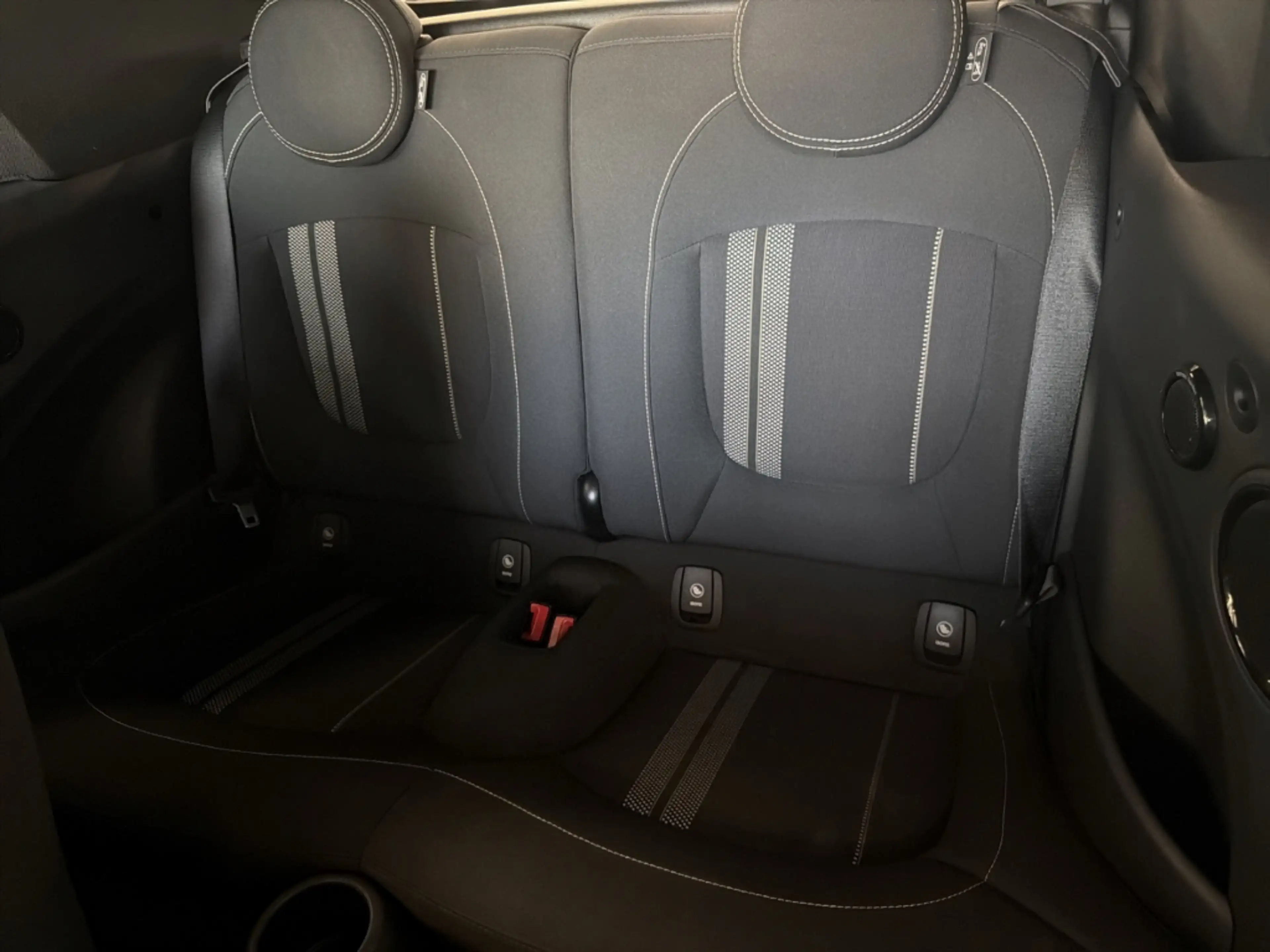 MINI Cooper S Cabrio SportAut.Navi HUD LED Harman Kam — photo 12