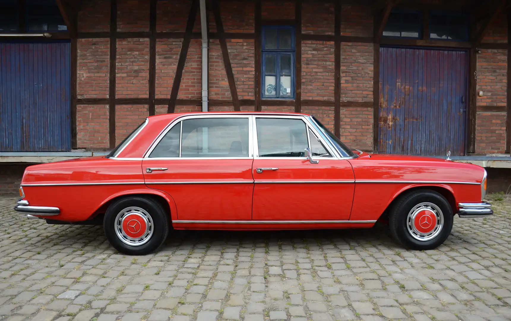 Mercedes-Benz 300 SEL 6.3 W109 - restauriert - frischer Service Rouge - 1