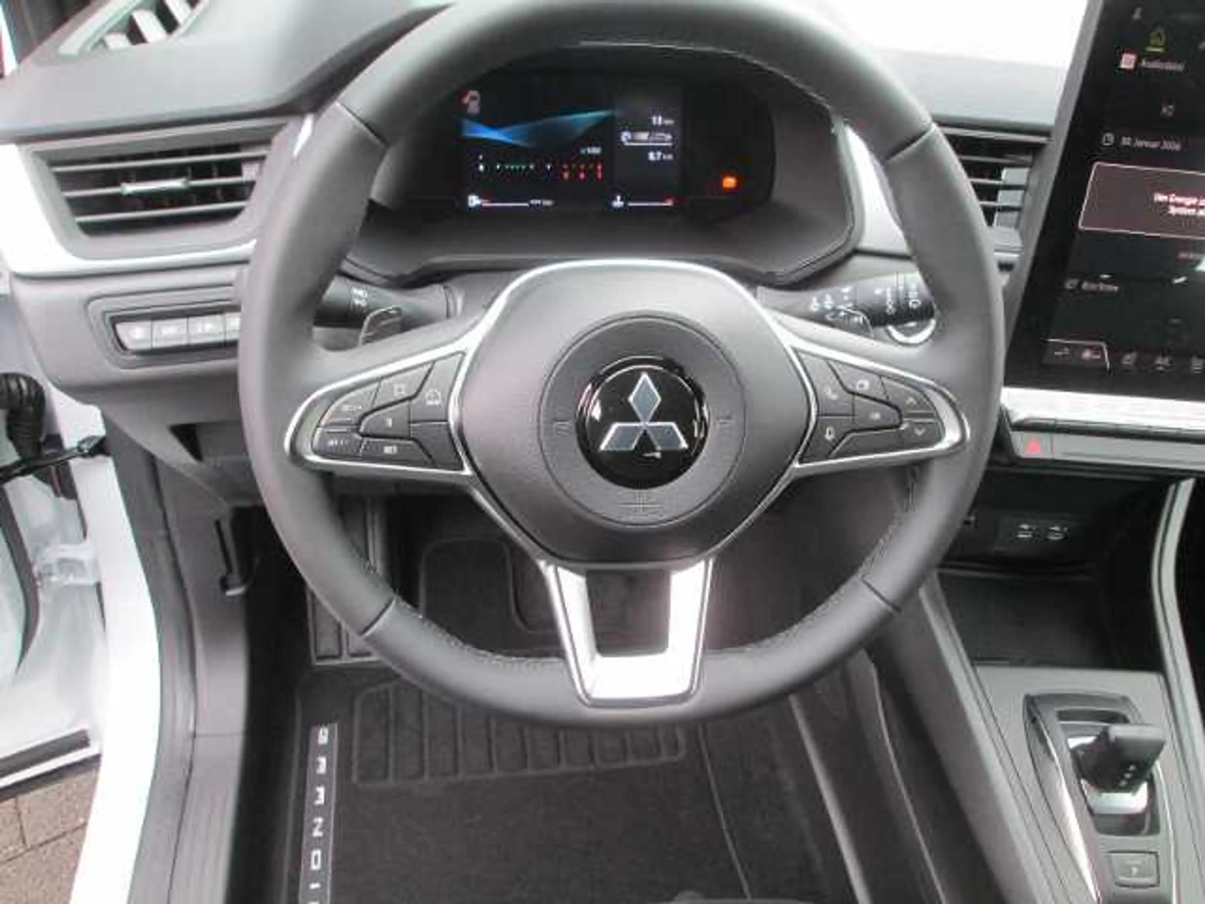 Mitsubishi Grandis Diamant PLUS 1.3 T-Benziner 7-DCT — photo 12