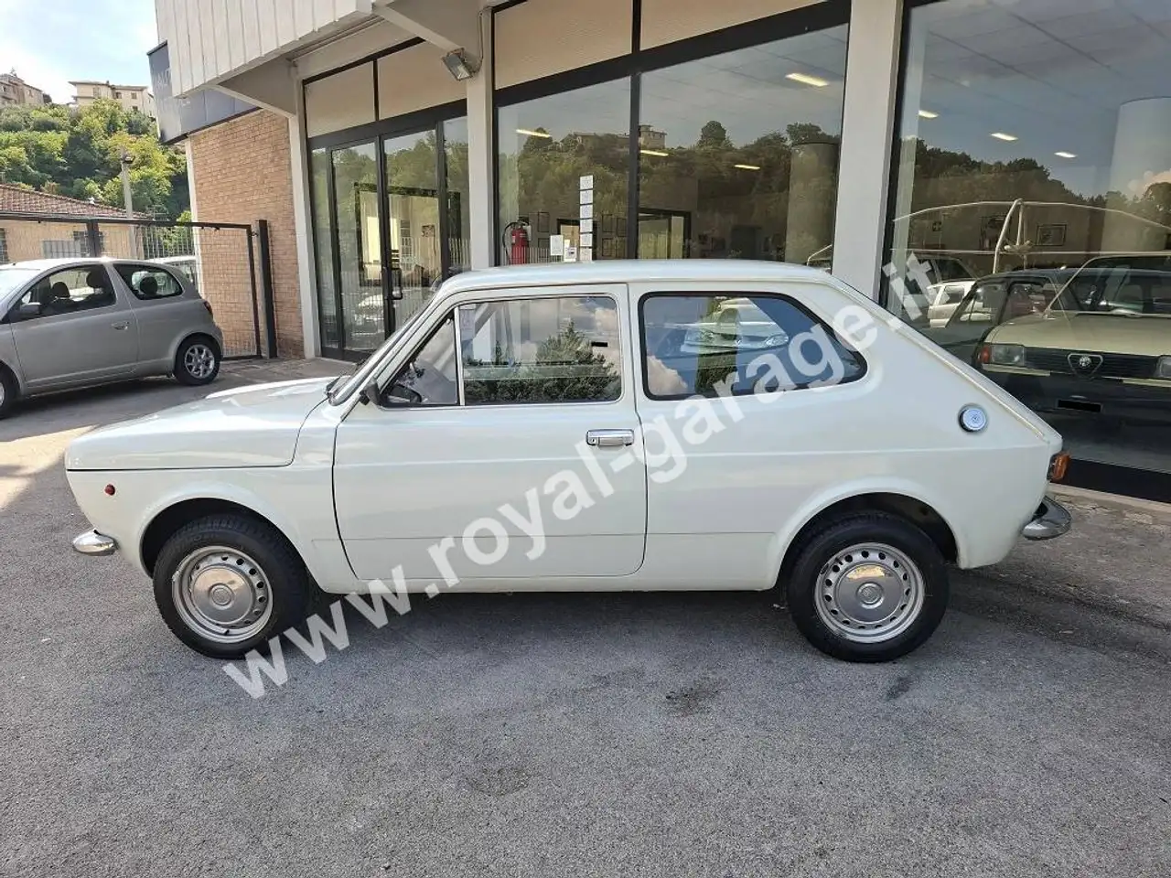 Fiat 127 2p (prima serie "bauletto") ASI - RICONDIZIONATA, foto 2