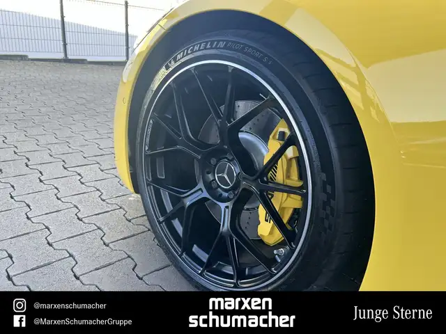 Mercedes-Benz Amg GT view 7