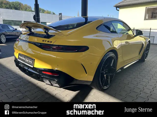 Mercedes-Benz Amg GT view 4