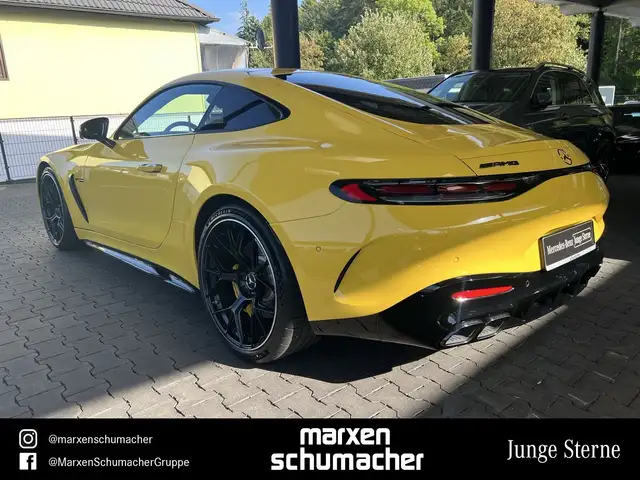 Mercedes-Benz Amg GT view 6