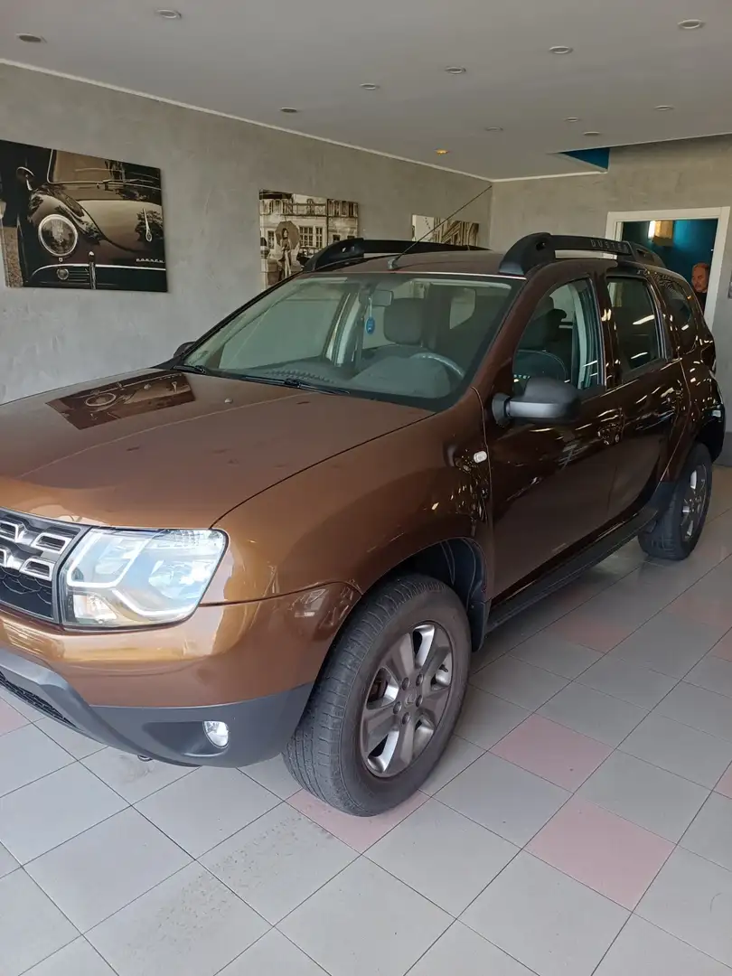 Dacia Duster 1.6 Laureate 4×2 GPL Braun - 2