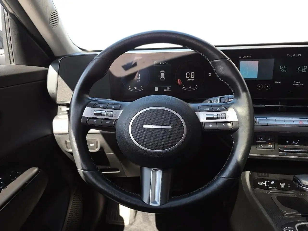 Hyundai KONA снимка Hyundai KONA
