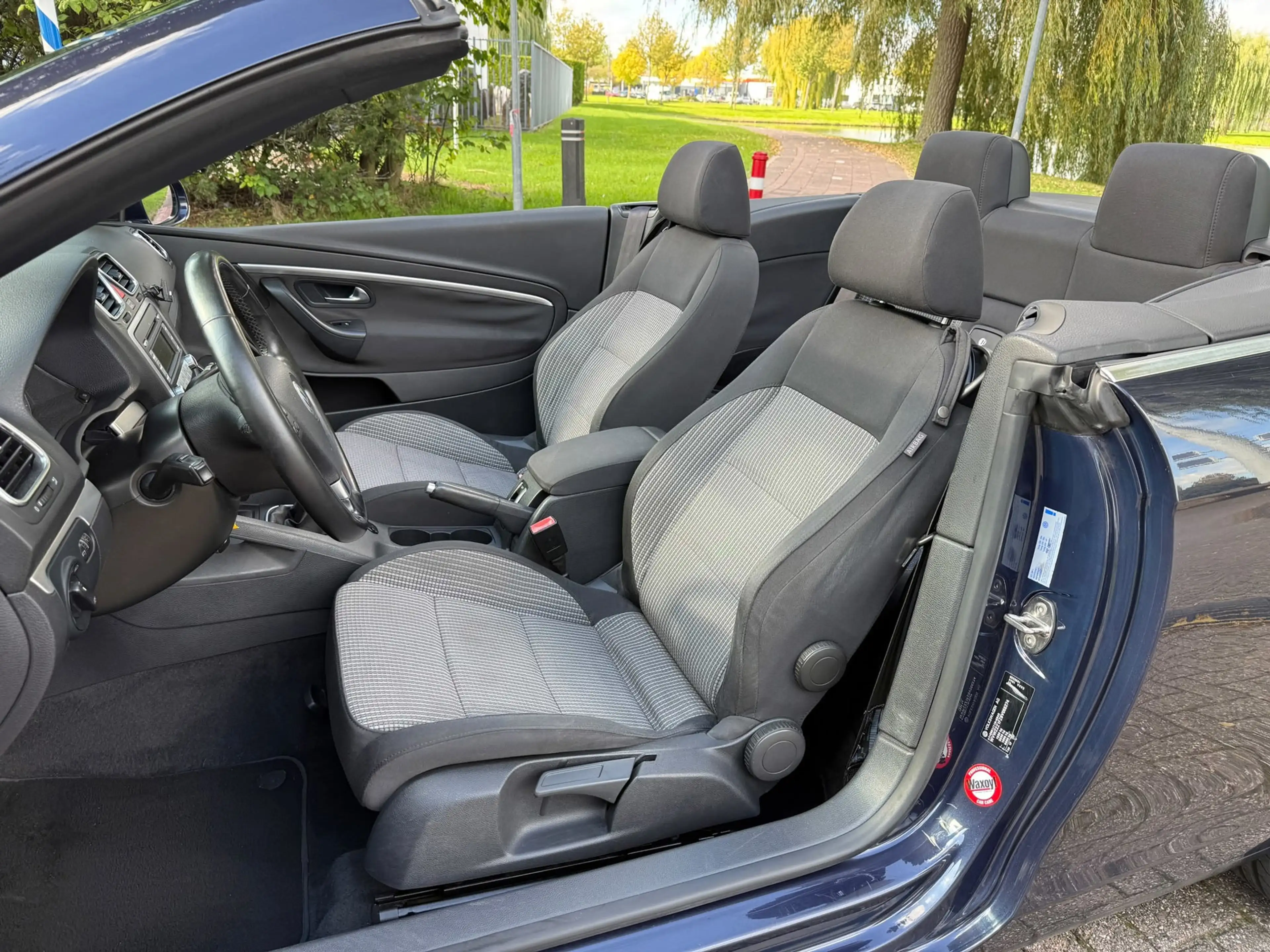 Volkswagen Eos 1.4 TSI — photo 12