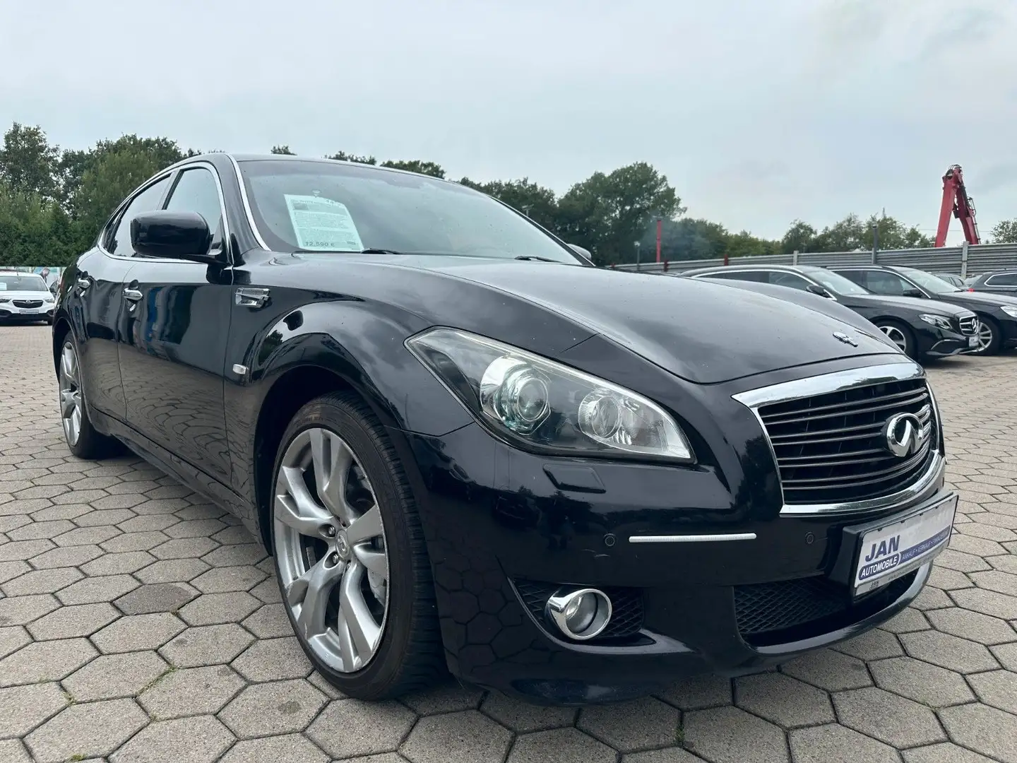 Infiniti Q70 3.0 d S Sitzklima Leder Xenon Чорний - 2