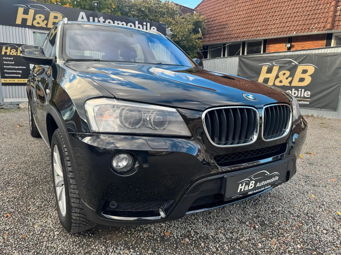 BMW X3 xDrive 20 d*2.HAND*AUTOMATIK*XENON*PANO*SHZ* Schwarz - 1