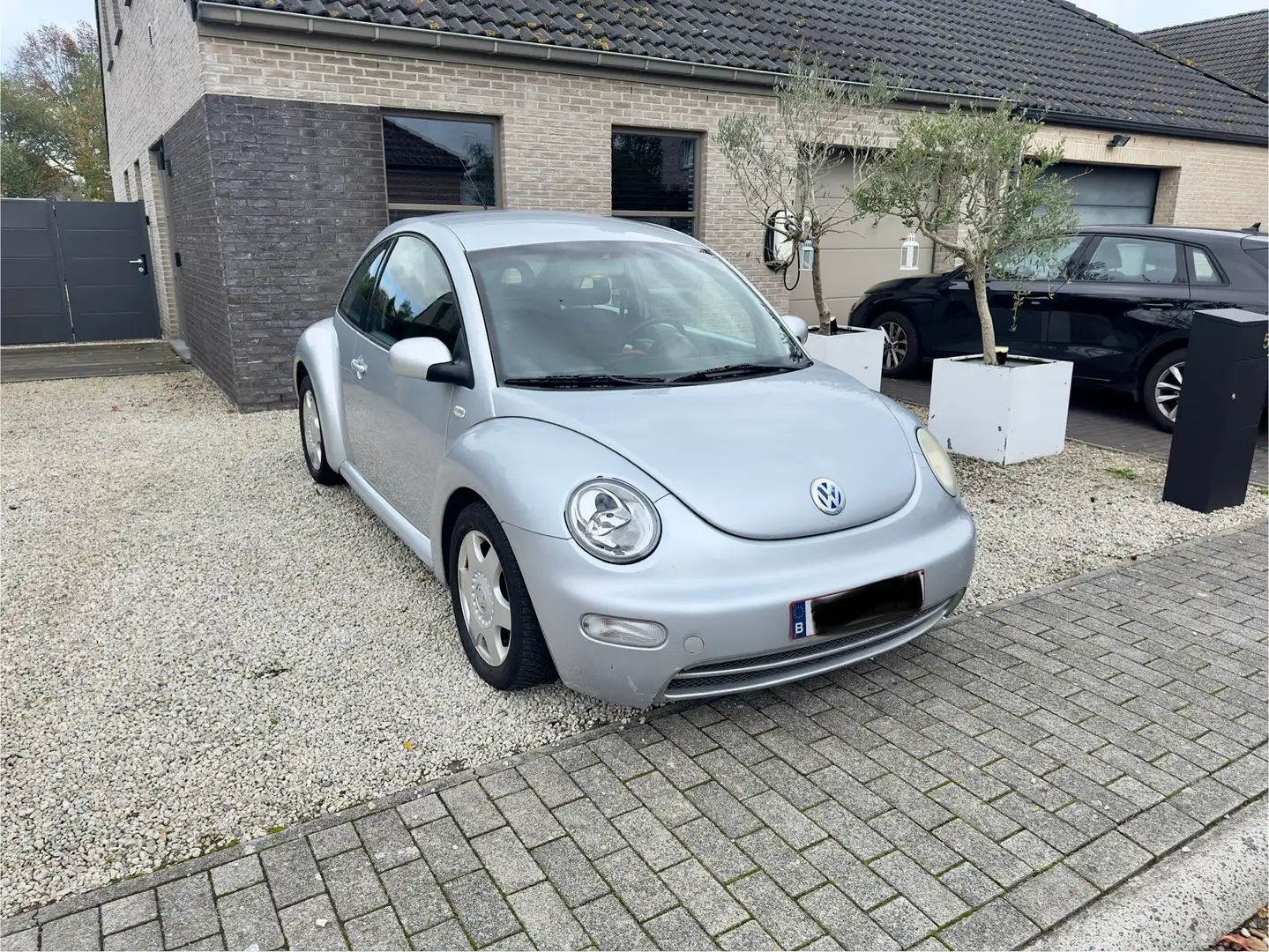 Volkswagen New Beetle New Beetle 1.9 TDI Zilver - 1