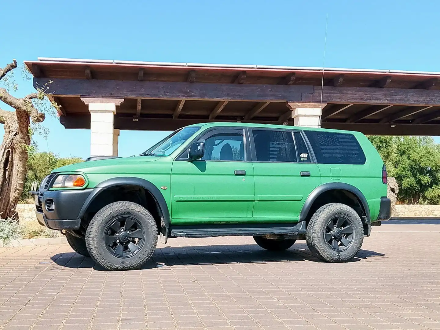 Mitsubishi Pajero Sport Pajero Sport Wagon 2.5 tdi GLS 115cv Verde - 1