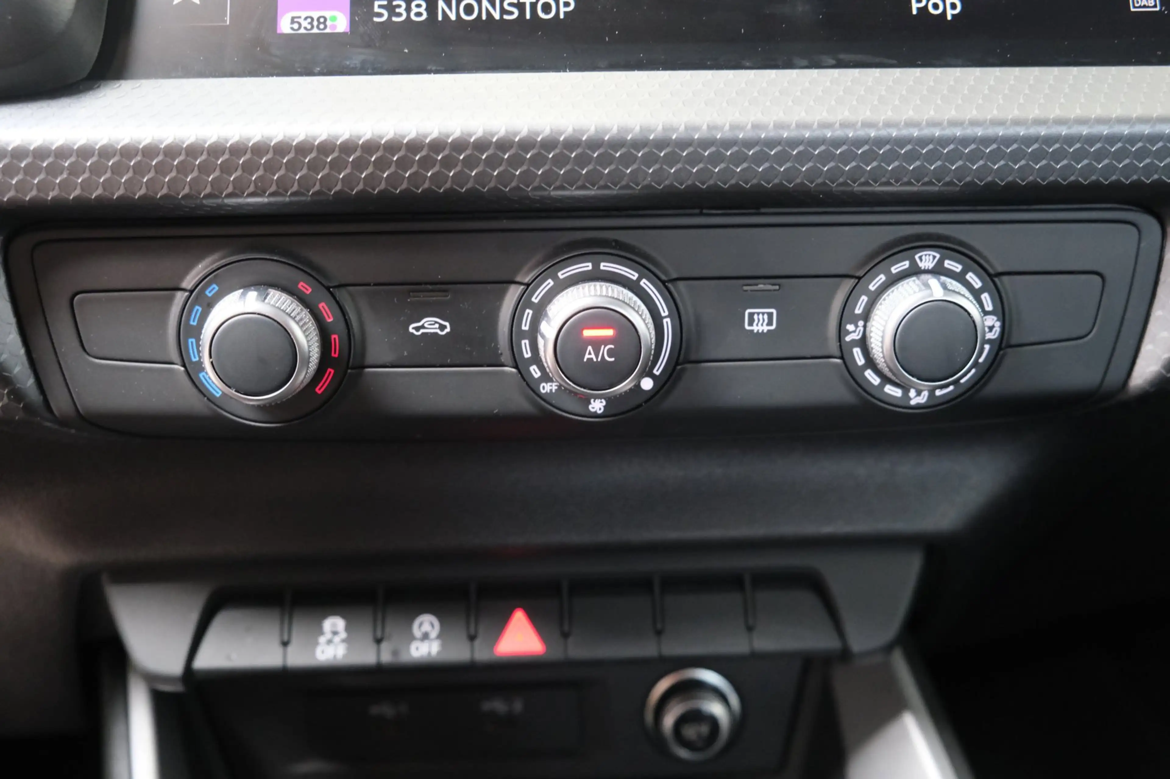 Audi A1 Sportback 25 TFSI Advanced edition - N.A.P. Airco, — photo 22