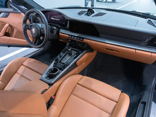 Porsche 911 Carrera S Ansicht 10