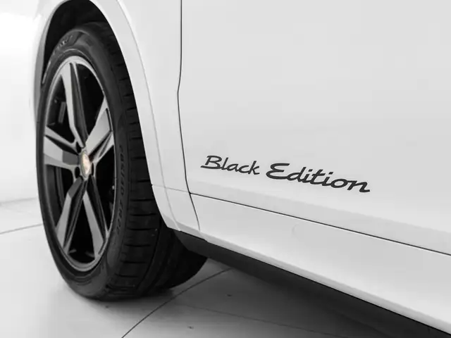 Porsche Cayenne view 7