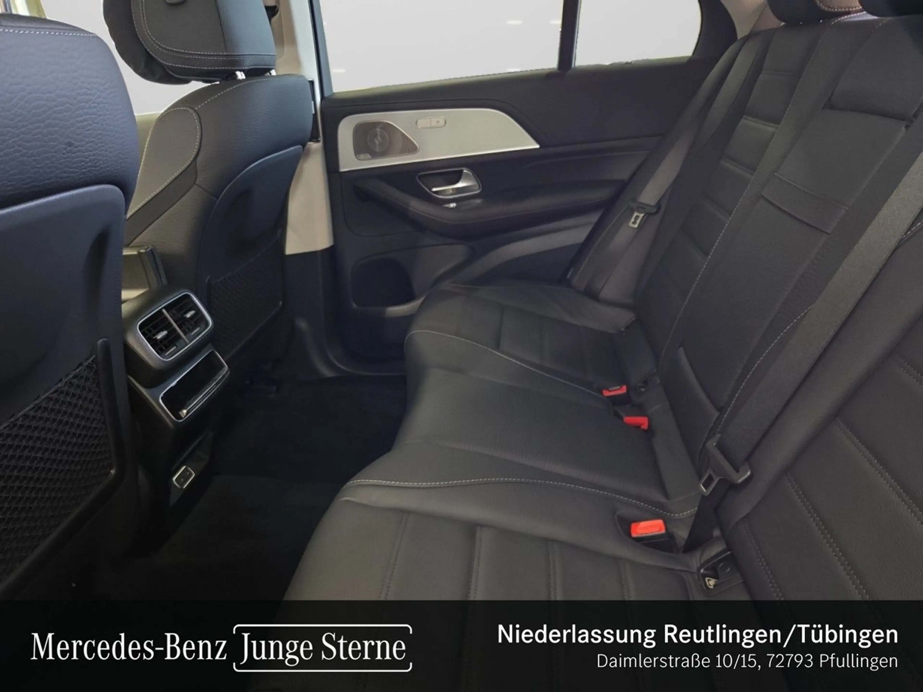 Mercedes-Benz GLE 400 e 4M AMG+NIGHT+PANO+360+AHK+MULTIBEAM+HUD — photo 12