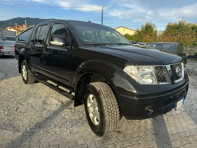 Nissan Navara Navara dUBLE cab 2.5 dci Platinum 174cv