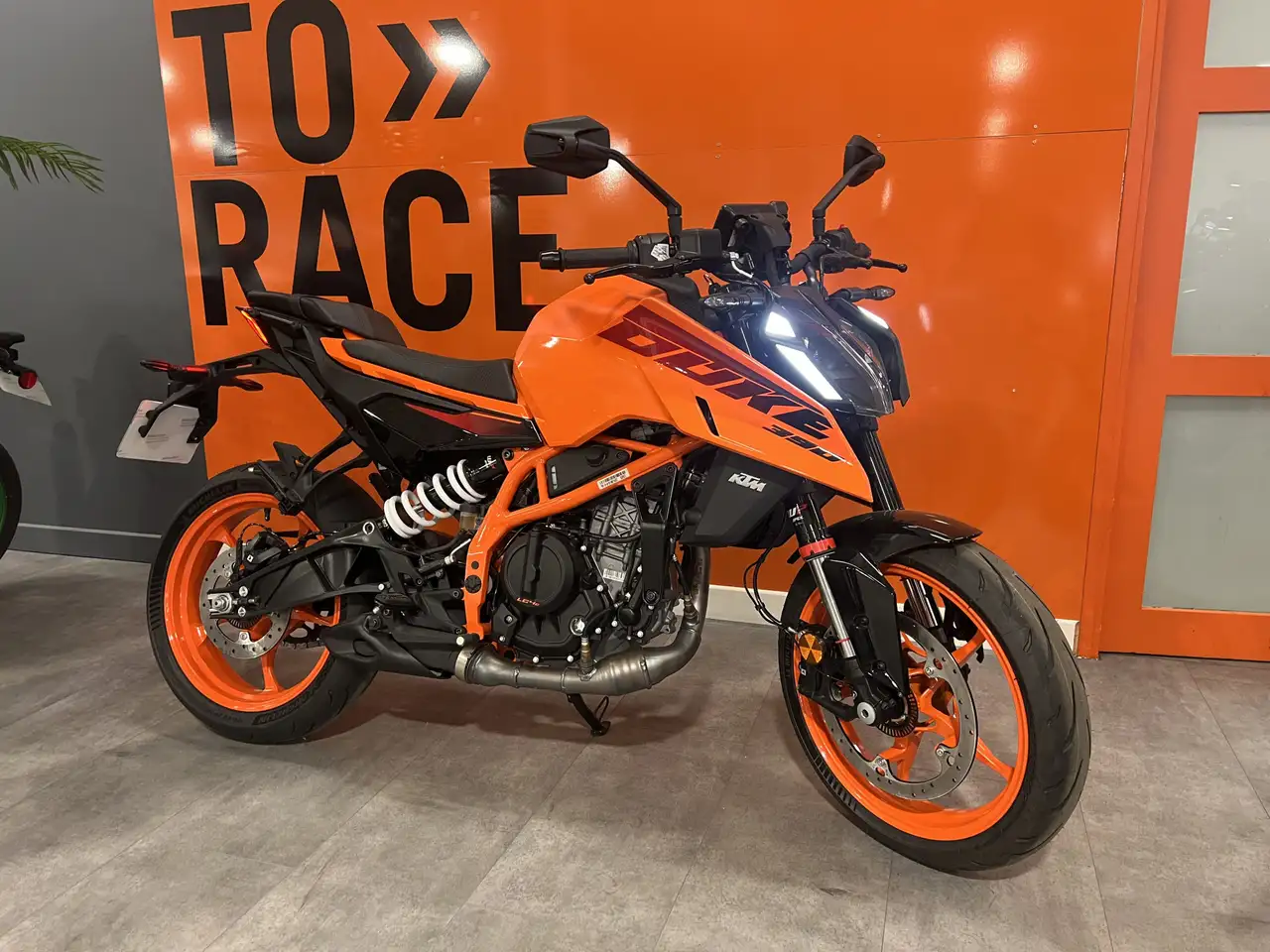 KTM 390 Duke