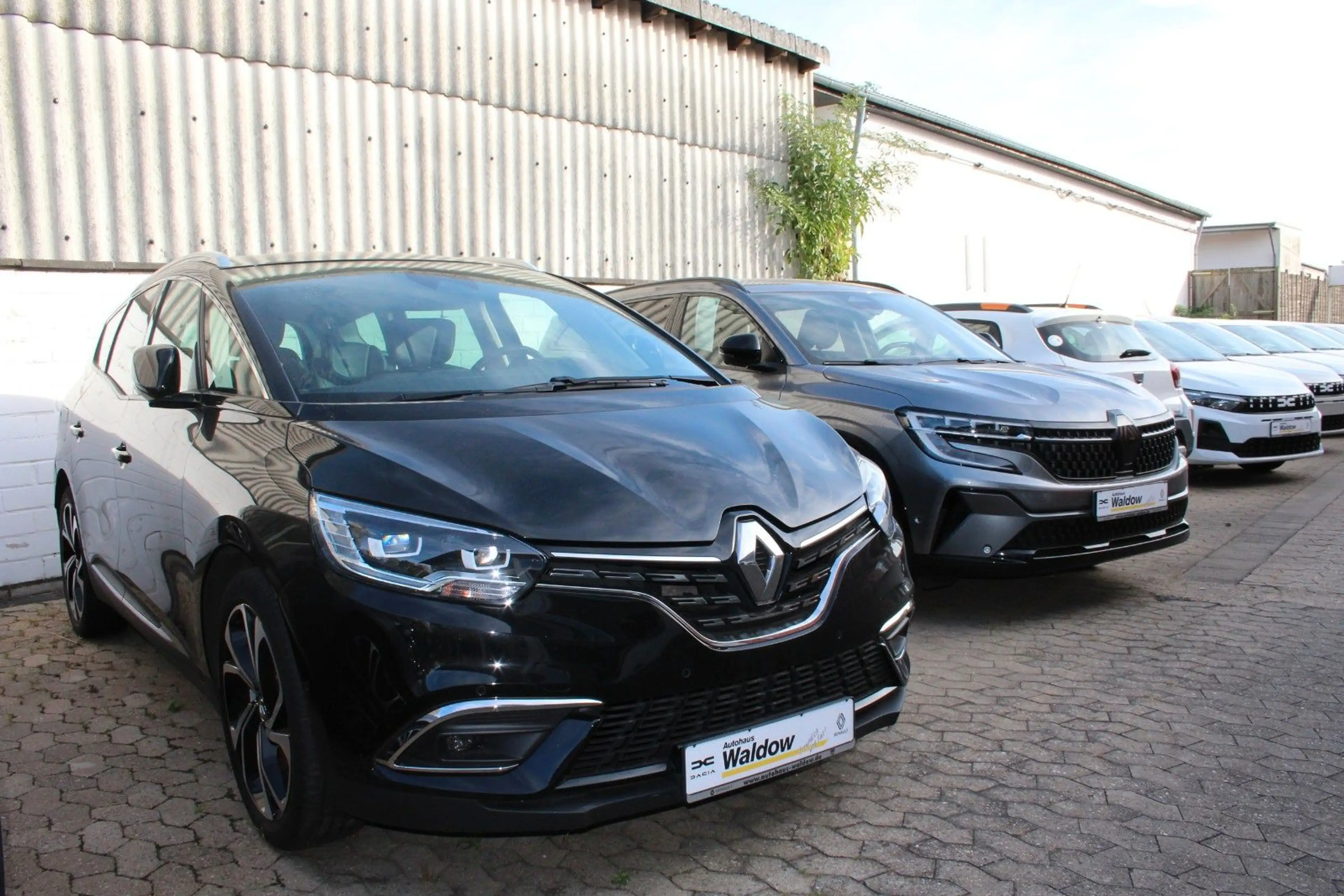 Renault Grand Scenic EXECUTIVE TCe 160 EDC 7-Sitzer — photo 2