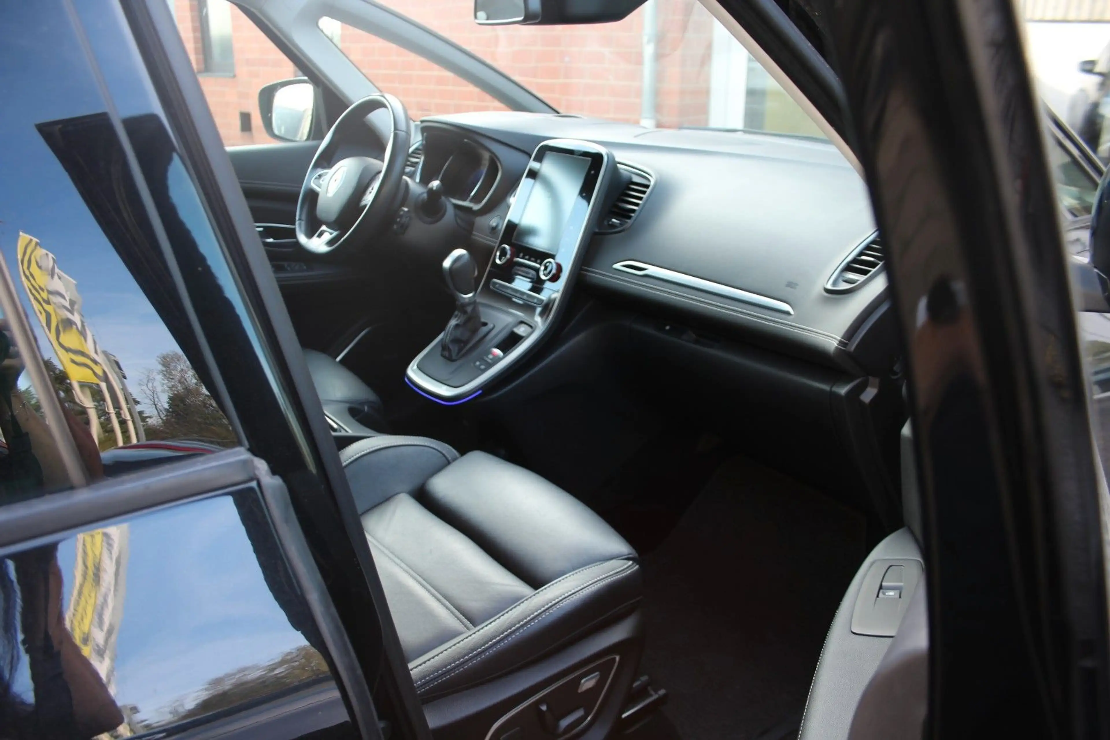 Renault Grand Scenic EXECUTIVE TCe 160 EDC 7-Sitzer — photo 8