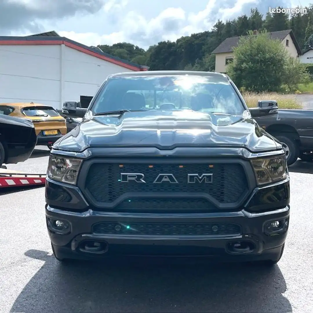 Dodge RAM 5.7 laramie sport 66500ht Noir - 1