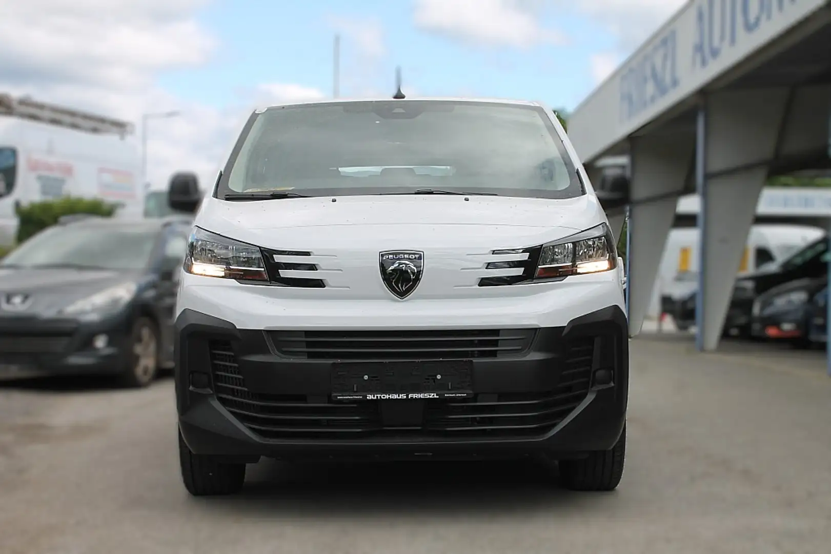 Peugeot Expert Kombi BlueHDi 180 Standard EAT8 White - 2