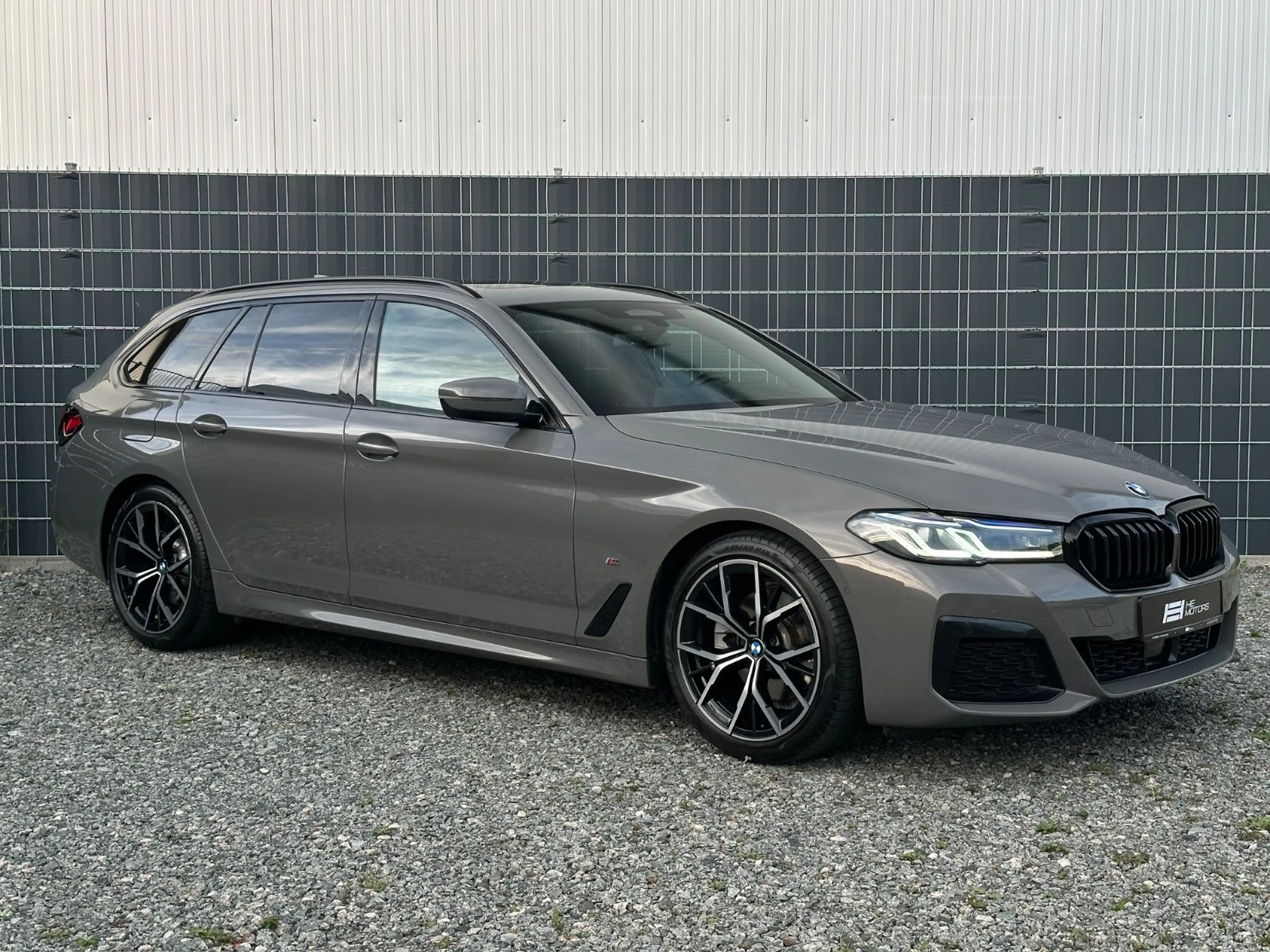 BMW 520 d T M Sport Pano Kamera AHK Head Up Harman K — photo 7