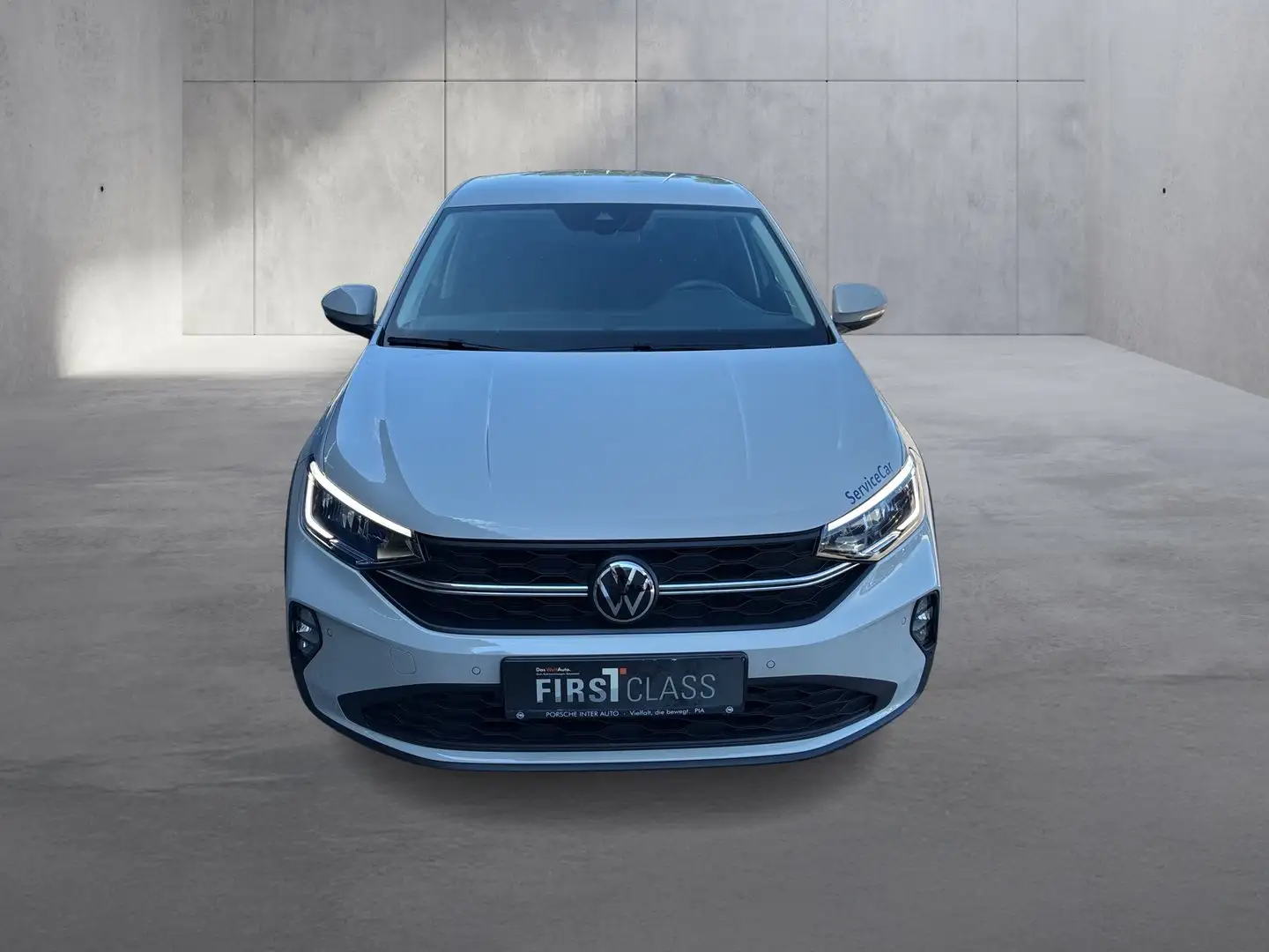 Volkswagen Taigo 4Me TSI Grau - 2