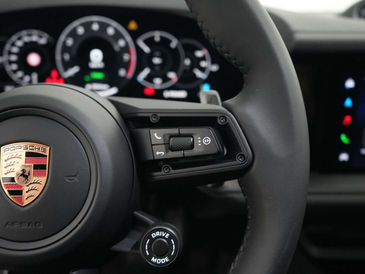 Porsche Cayenne III E-Hybrid Black Edition -  - Joinsteer - #5