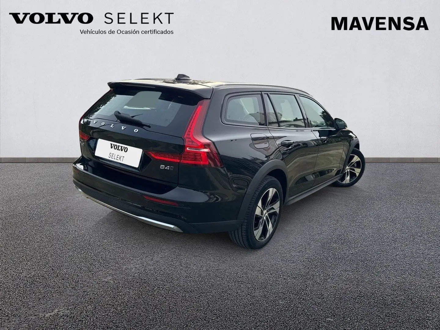 Volvo V60 Cross Country B4 Core AWD Aut. Negro - 2