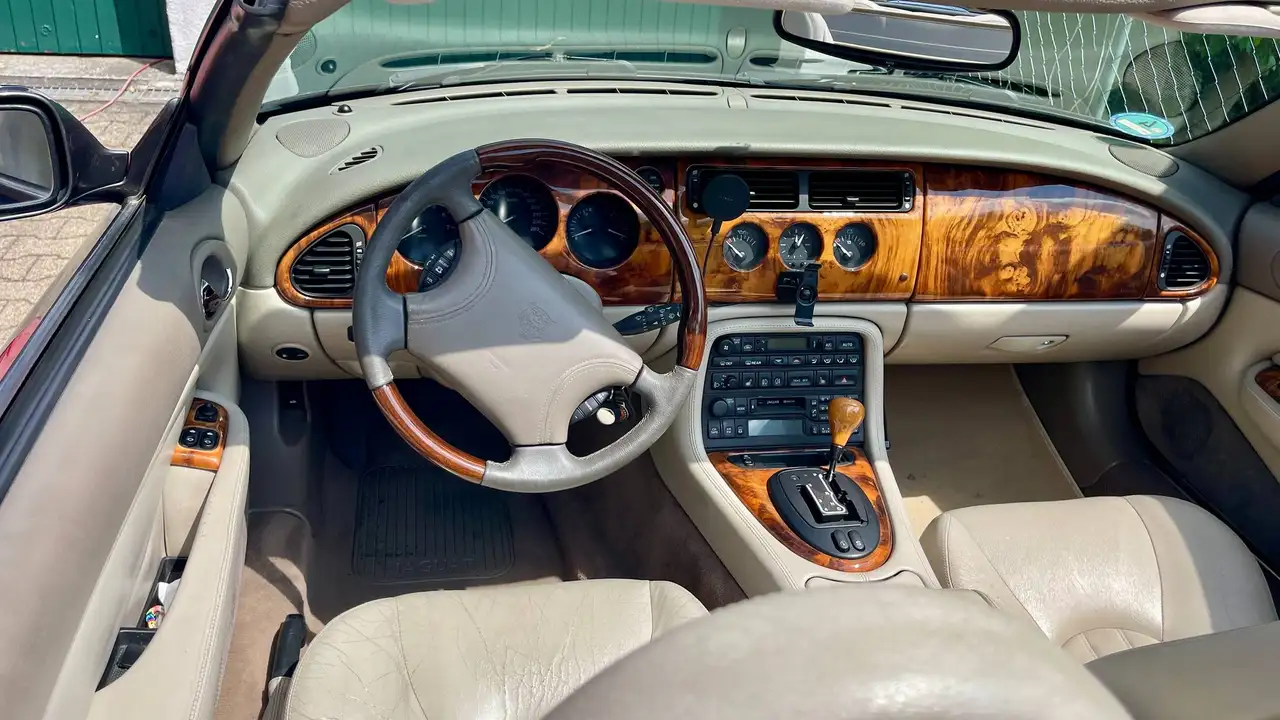 Jaguar XK8 Cabriolet dt. Fhrzg. Kein US, foto 8